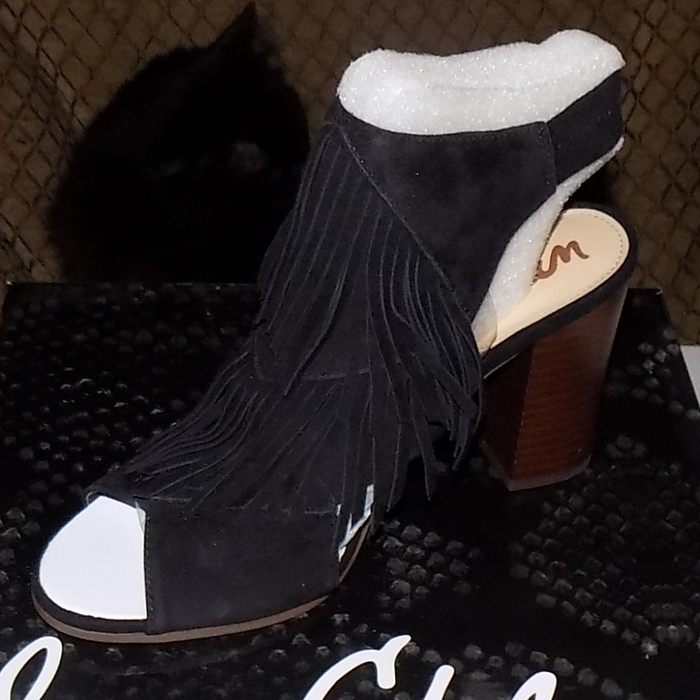 New Sam Edelman Elaine Black suede  fringe bootie US 6.5